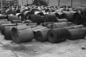 ���ՏU�fݔ�͎�